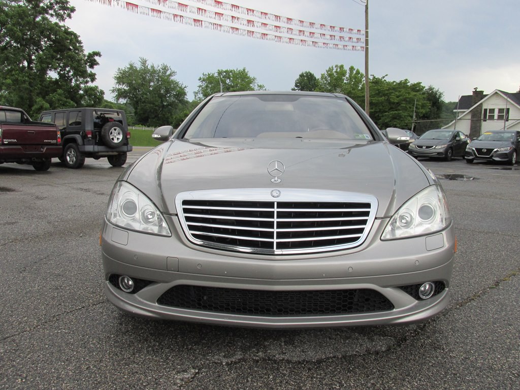 2008 Mercedes-Benz S-Class Image 2