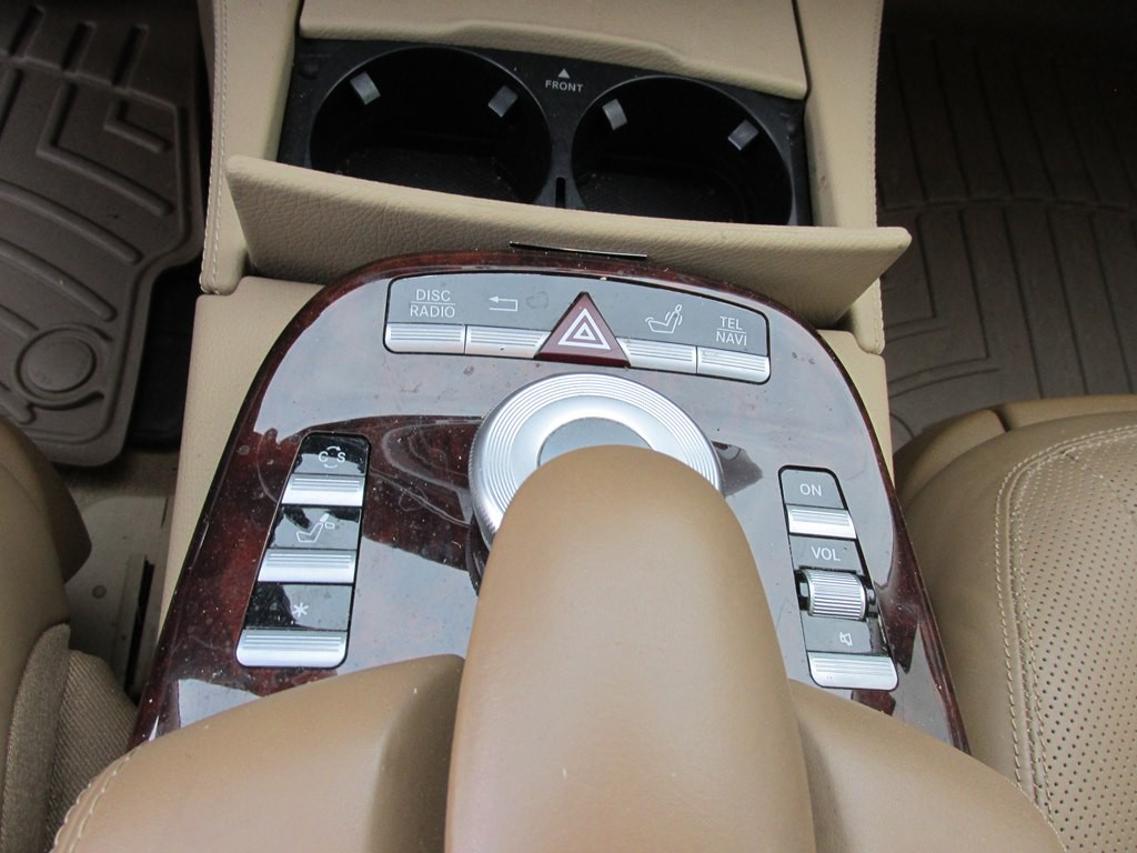 2008 Mercedes-Benz S-Class Image 19