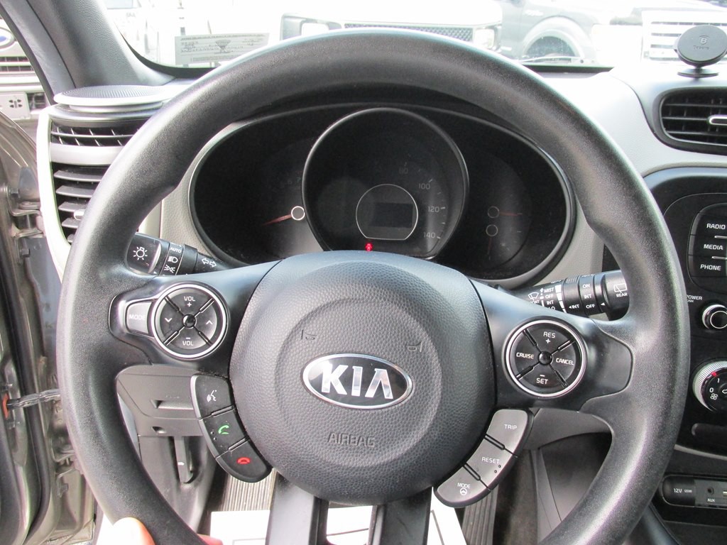 2016 Kia Soul Image 13