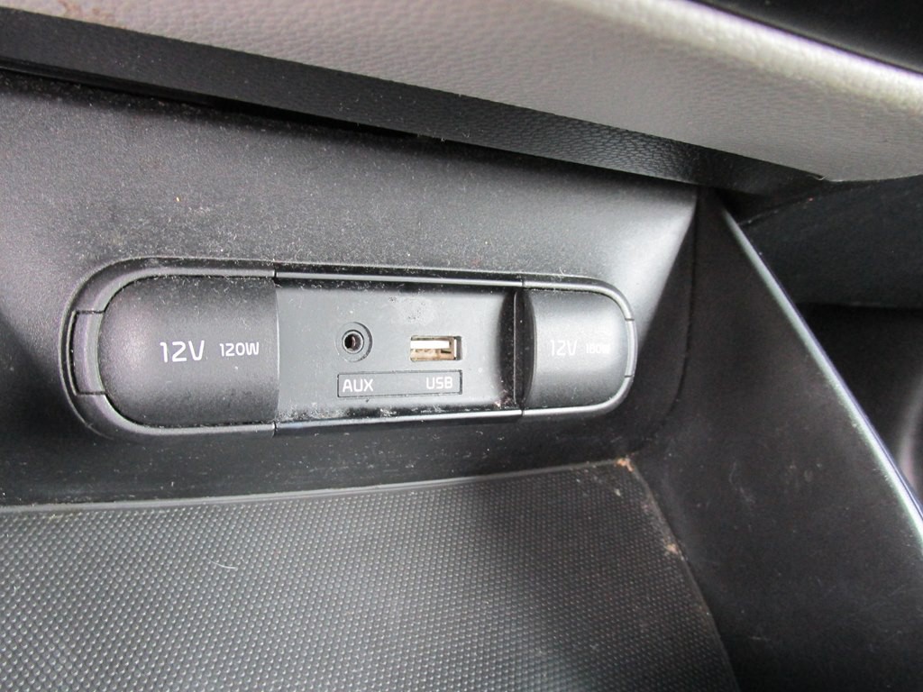 2016 Kia Soul Image 16
