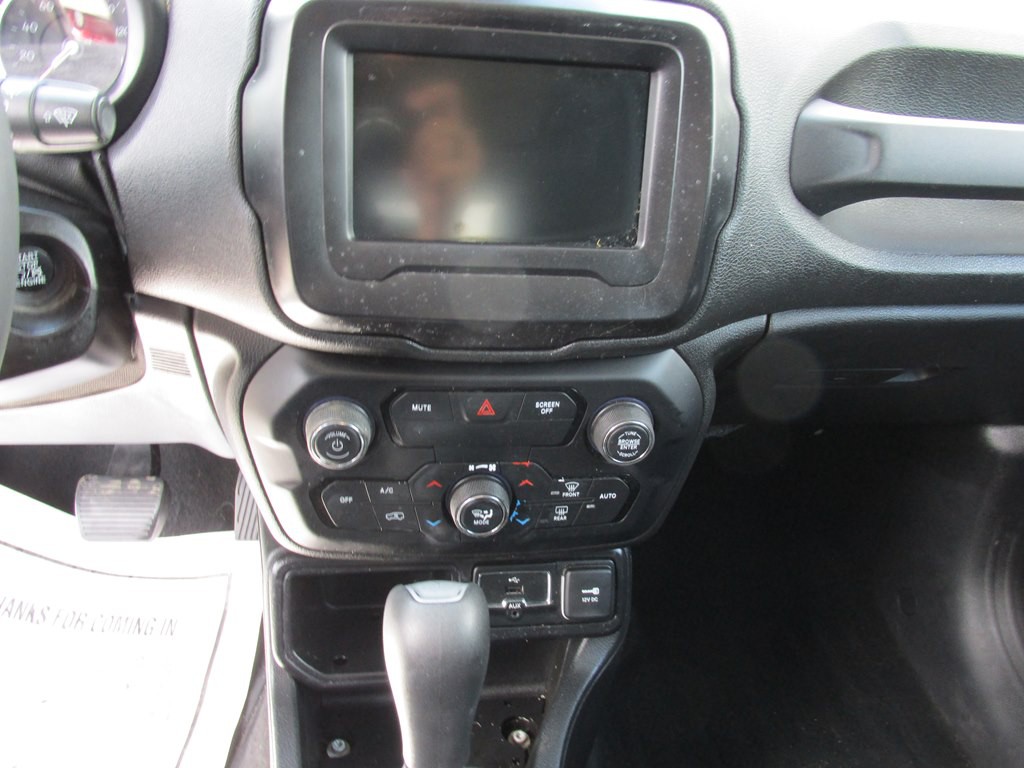 2018 Jeep Renegade Image 12