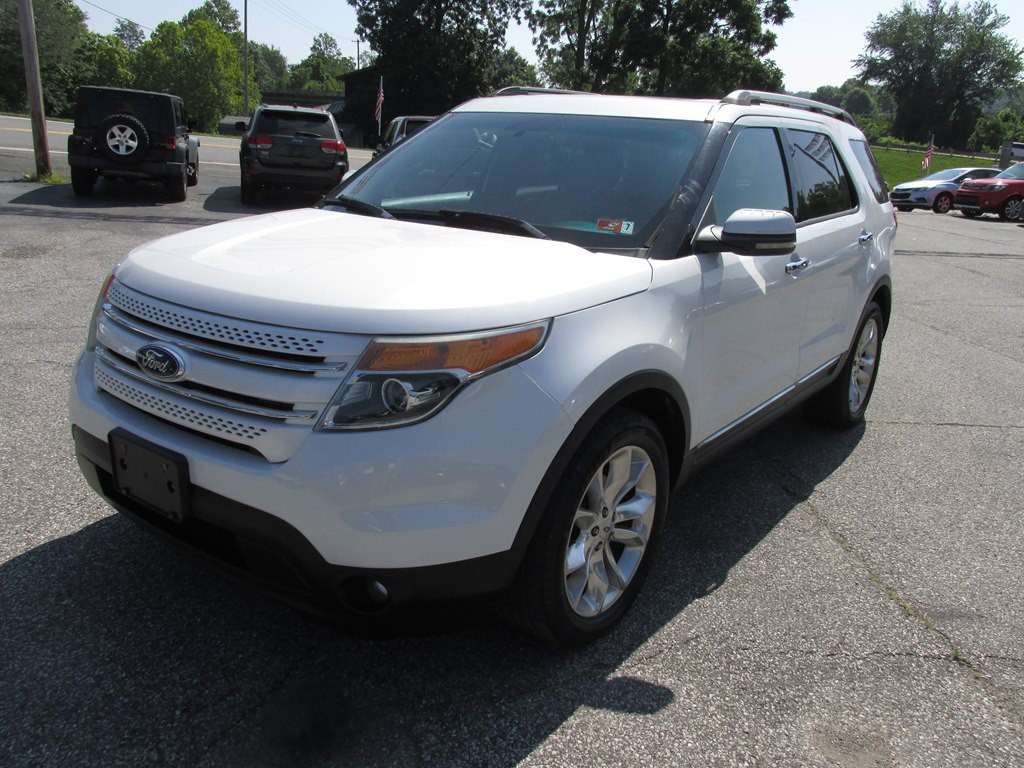2012 Ford Explorer Image 1
