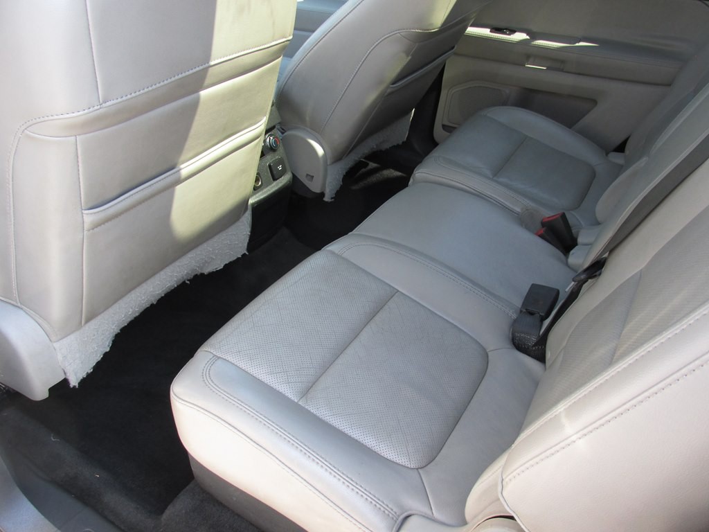 2012 Ford Explorer Image 9