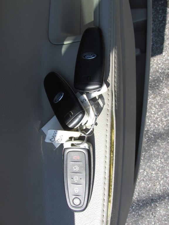 2012 Ford Explorer Image 15