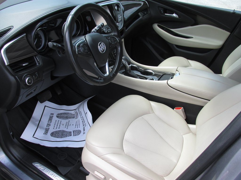 2019 Buick Envision Image 8