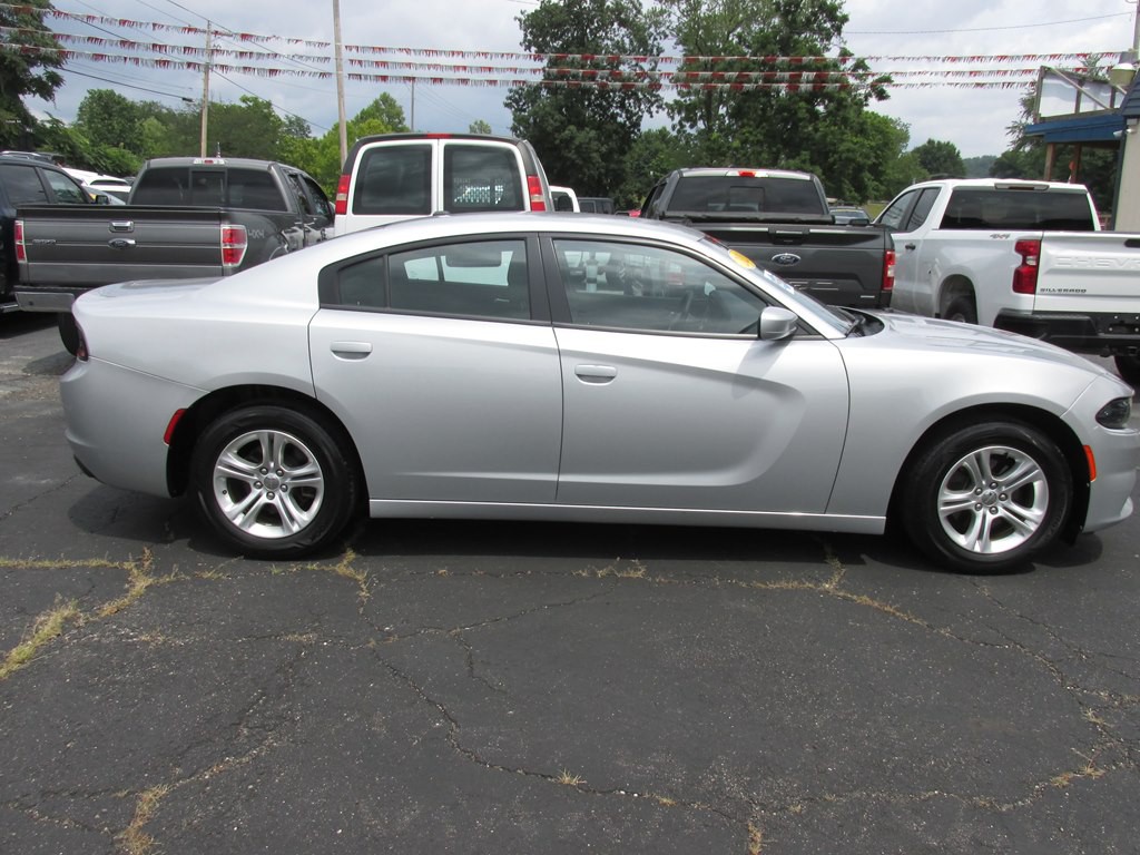 2021 Dodge Charger Image 4
