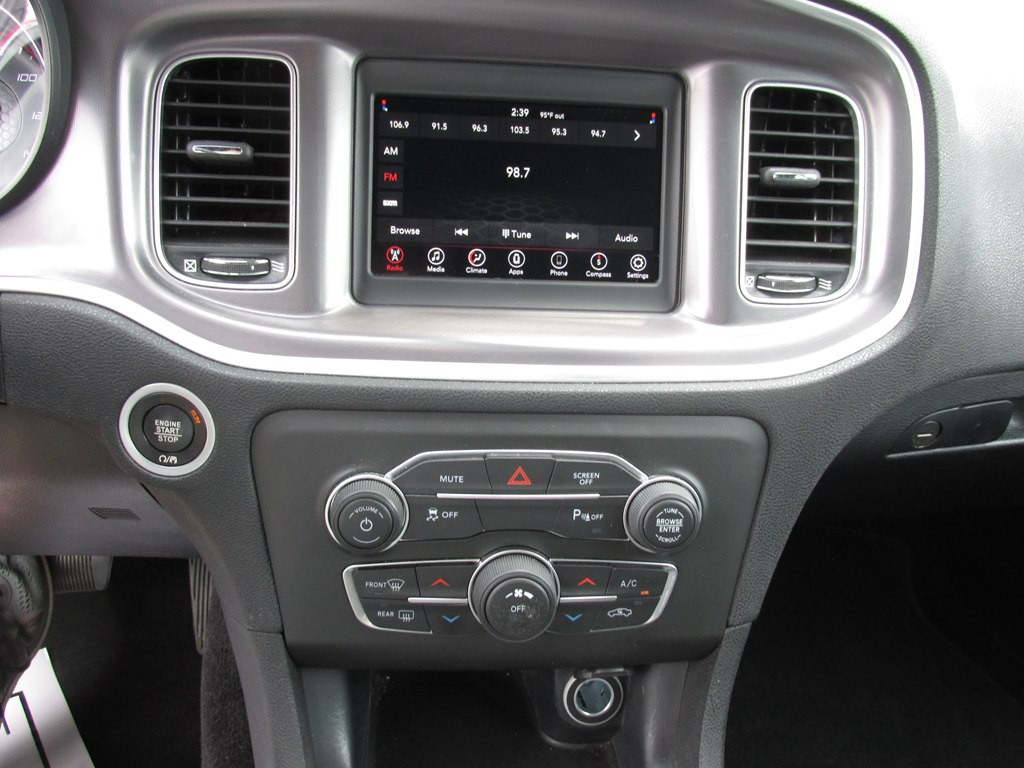 2021 Dodge Charger Image 11