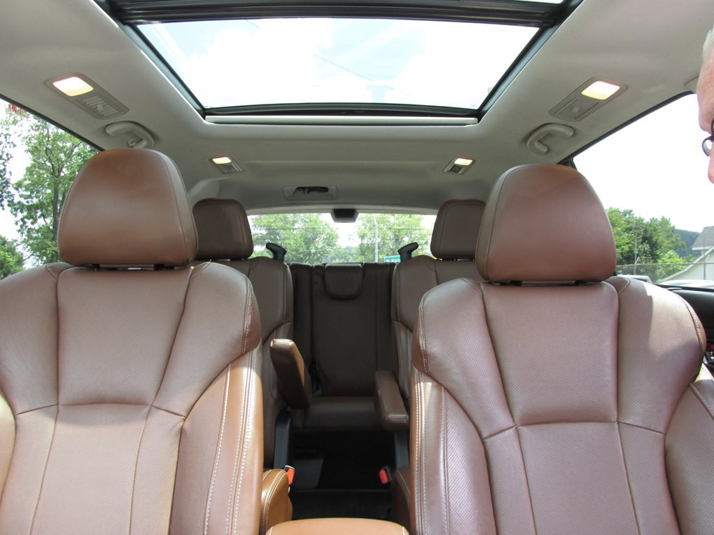2019 Subaru Ascent Image 10