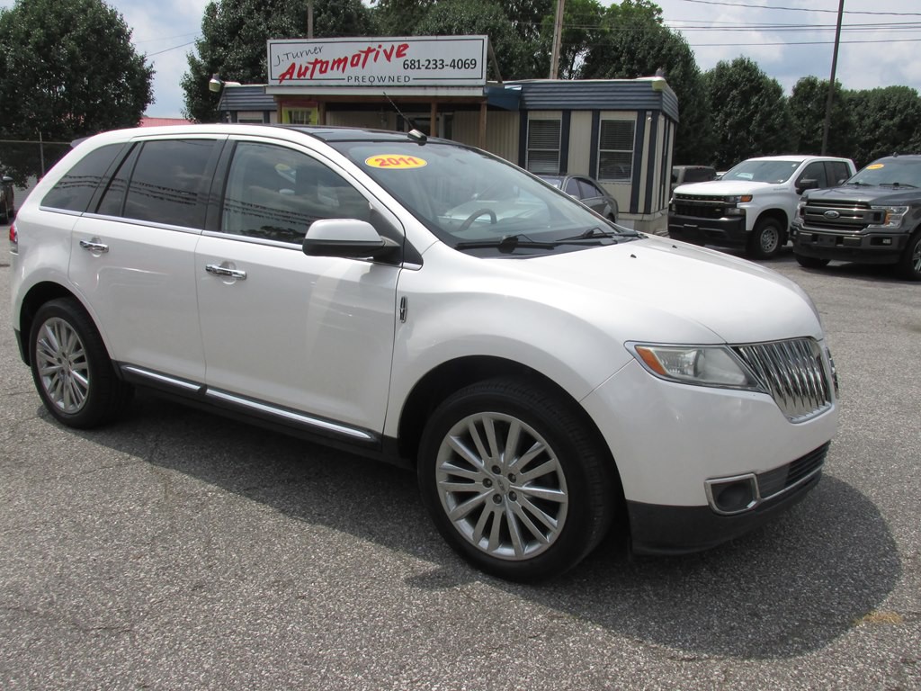 2011 Lincoln MKX Image 3