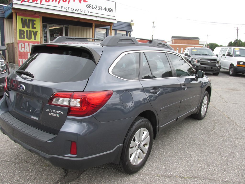 2017 Subaru Outback Image 4
