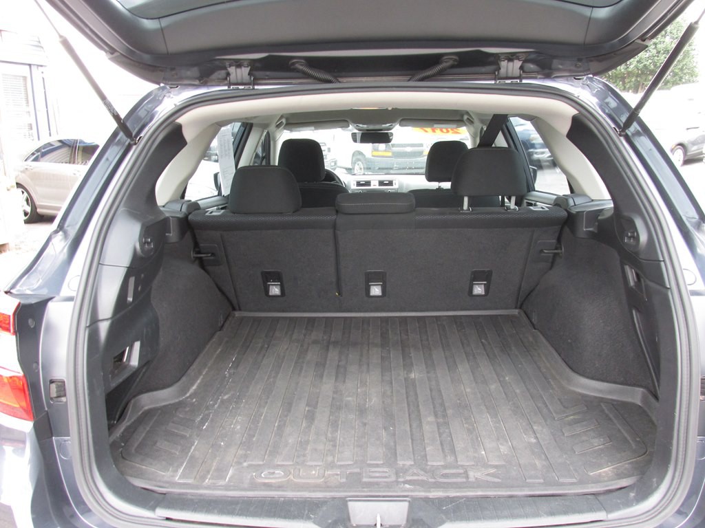 2017 Subaru Outback Image 7