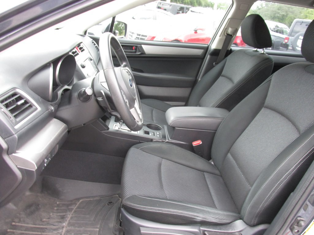 2017 Subaru Outback Image 9