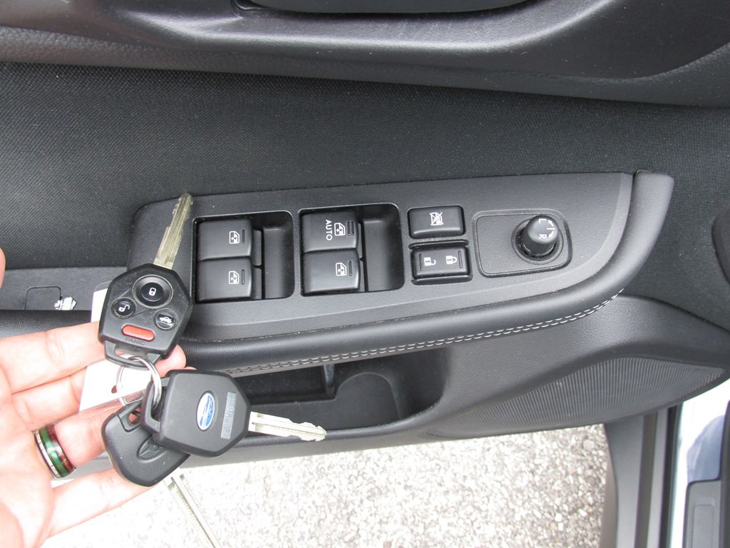 2017 Subaru Outback Image 10
