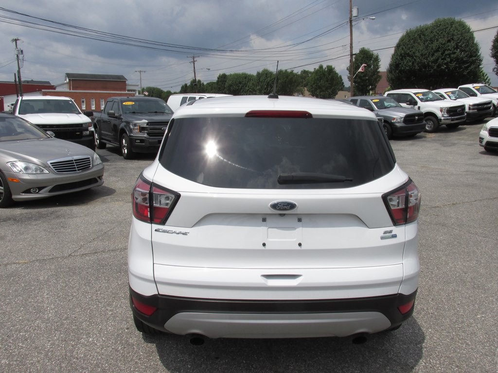 2017 Ford Escape Image 5