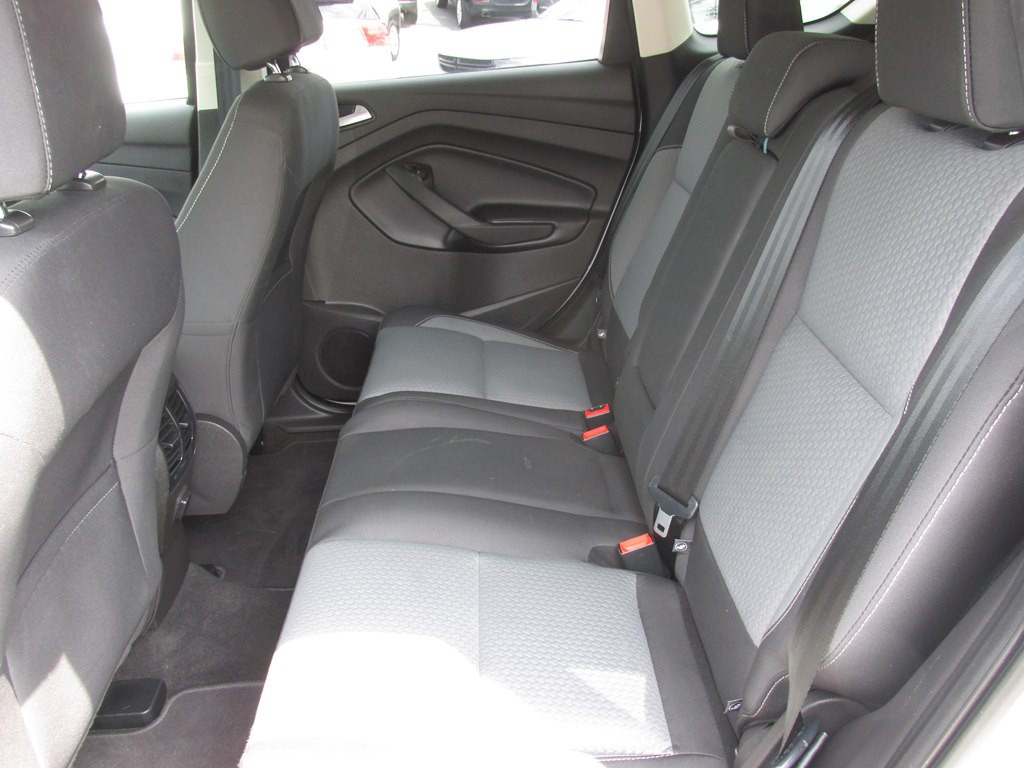 2017 Ford Escape Image 9