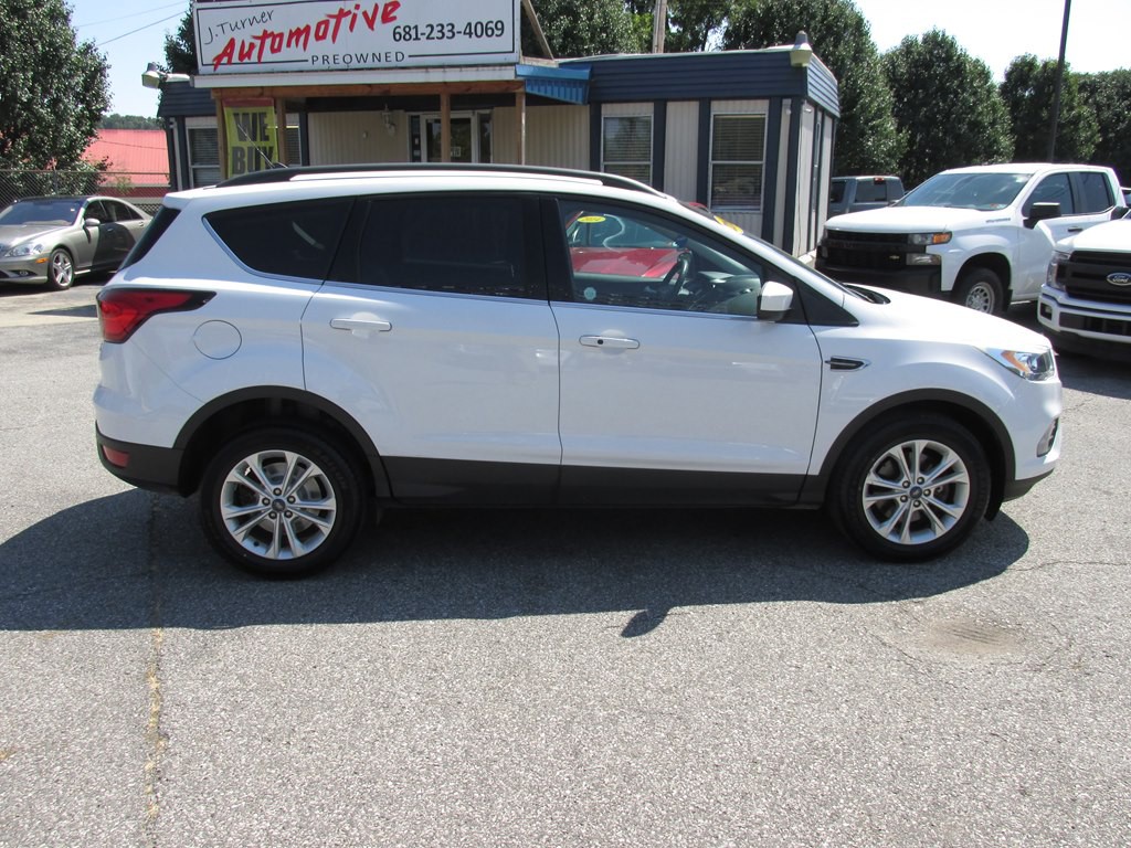 2019 Ford Escape Image 4