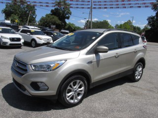 Image for 2017 Ford Escape SE ID: 6744442