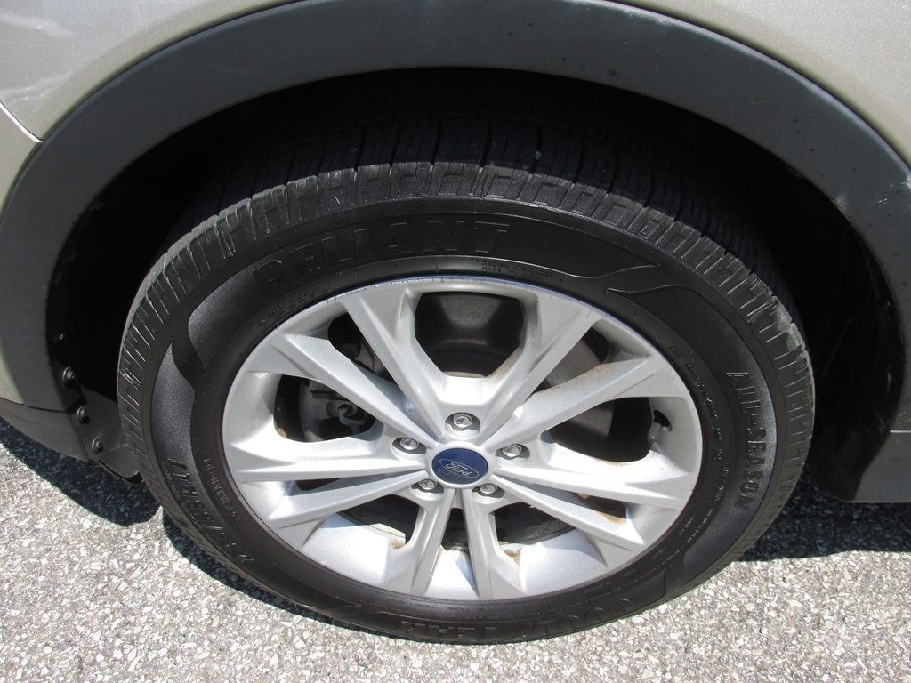 2017 Ford Escape Image 22