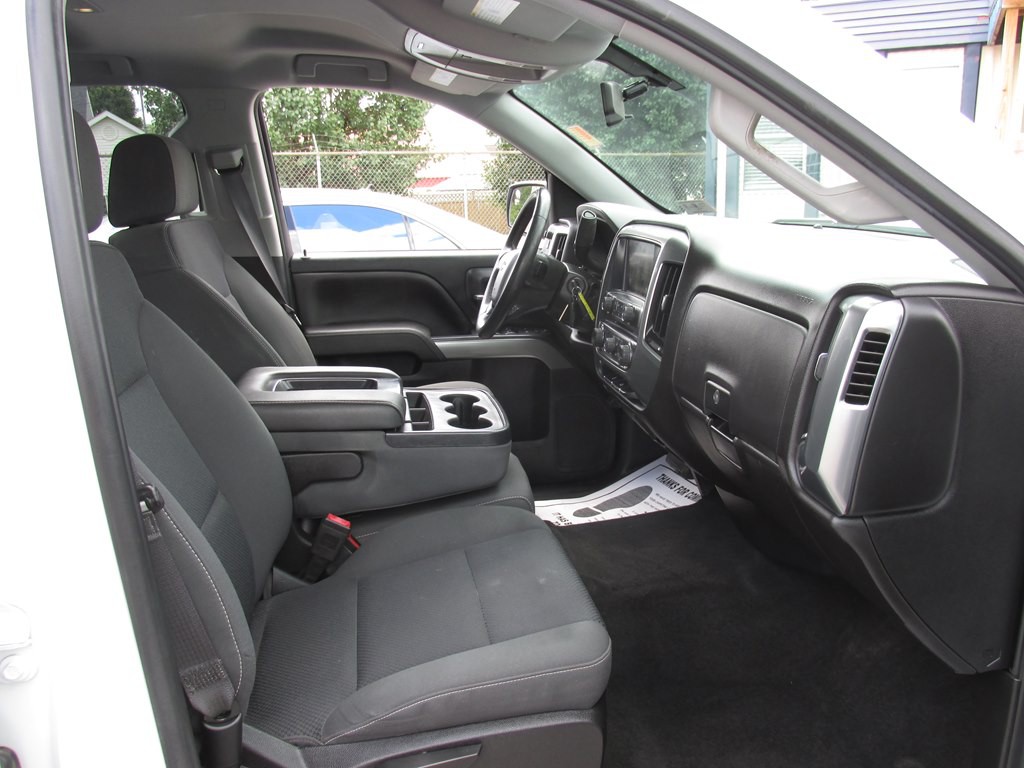 2017 Chevrolet Silverado 1500 Image 8