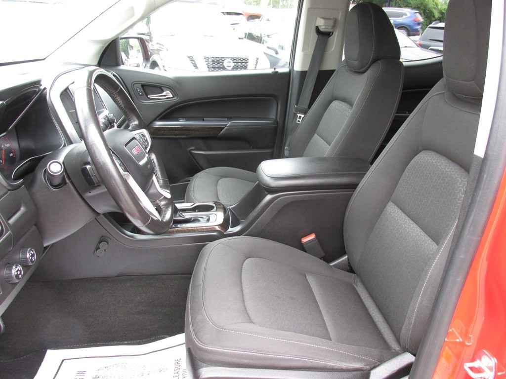2016 GMC Canyon Image 9