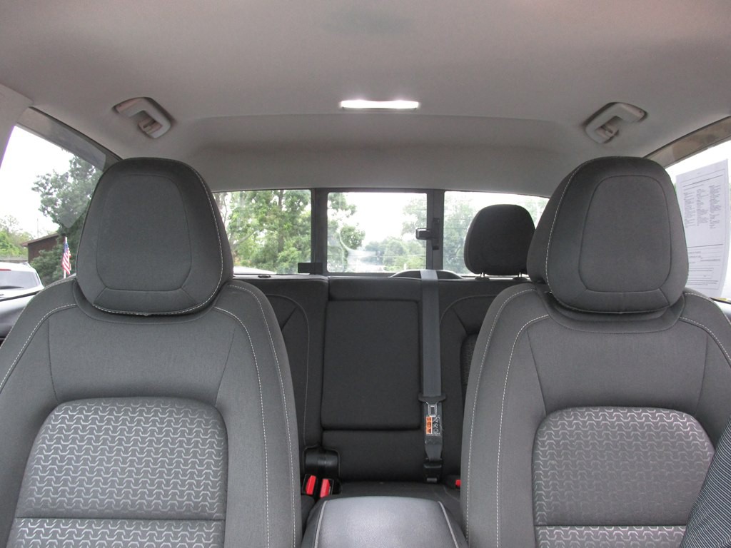 2016 GMC Canyon Image 16
