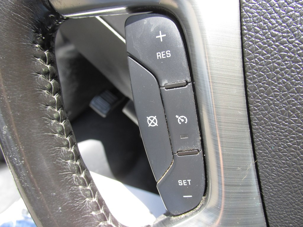 2015 Chevrolet Express Image 11