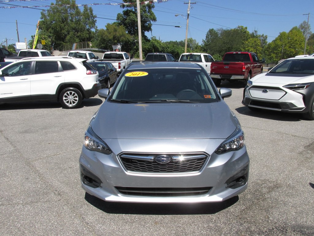 2017 Subaru Impreza Image 2
