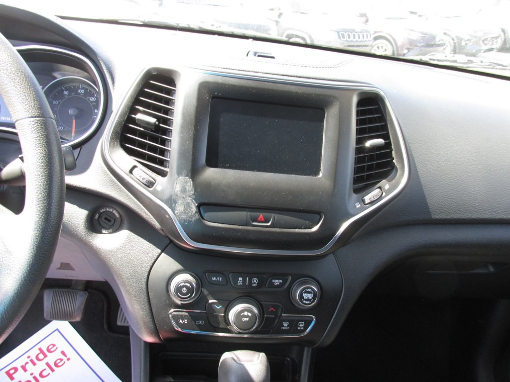 2020 Jeep Cherokee Image 12