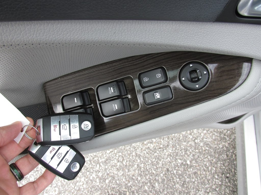 2015 Kia Optima Image 10