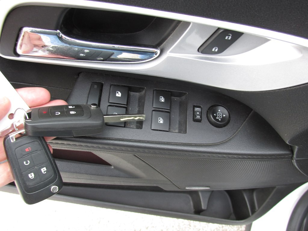 2016 Chevrolet Equinox Image 11