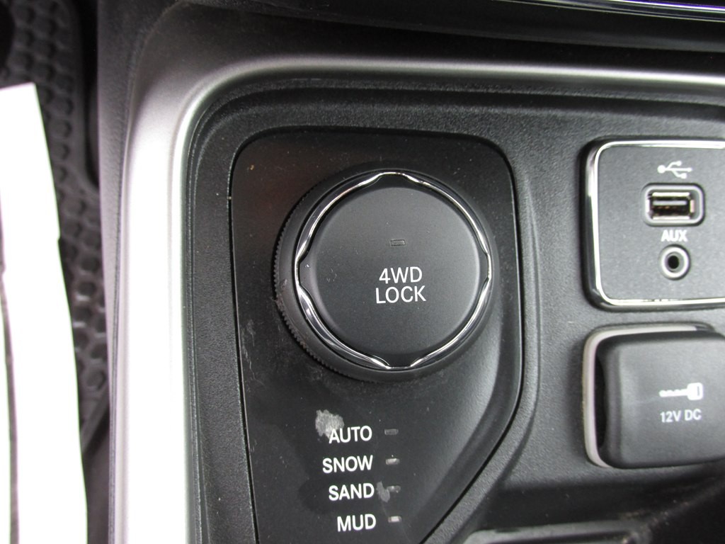 2018 Jeep Compass Image 13