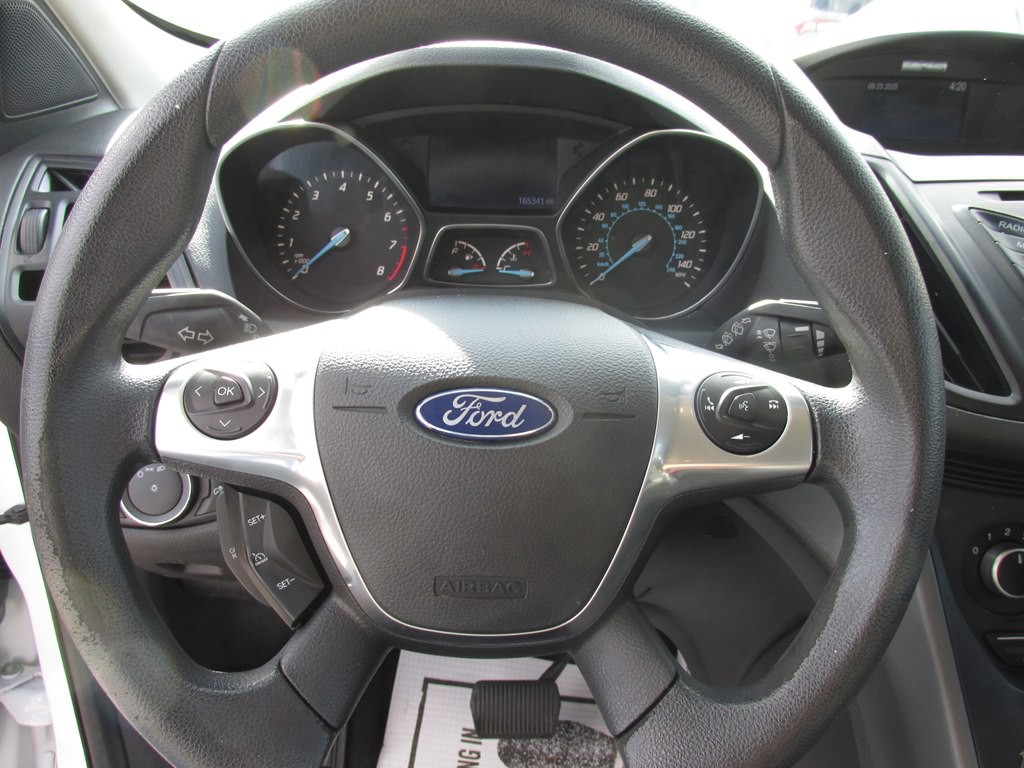 2015 Ford Escape Image 2