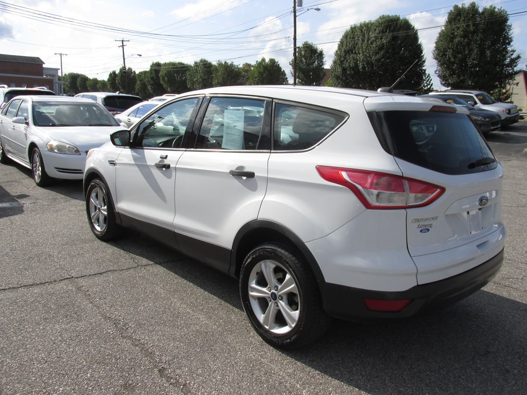 2015 Ford Escape Image 8