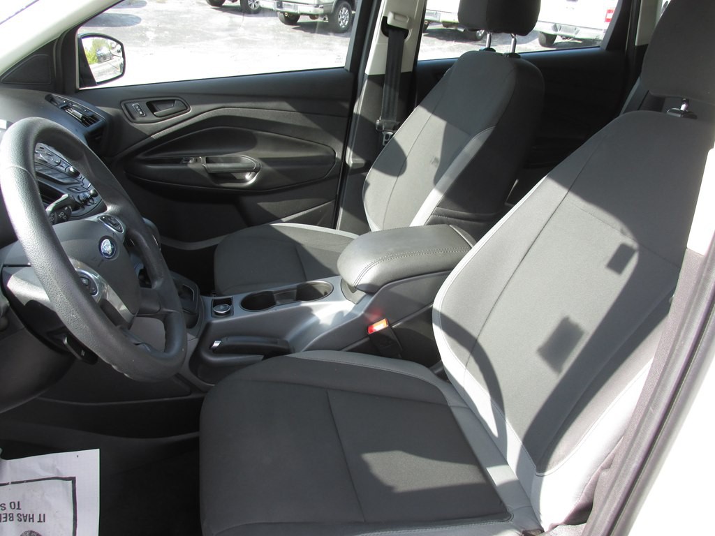 2015 Ford Escape Image 11