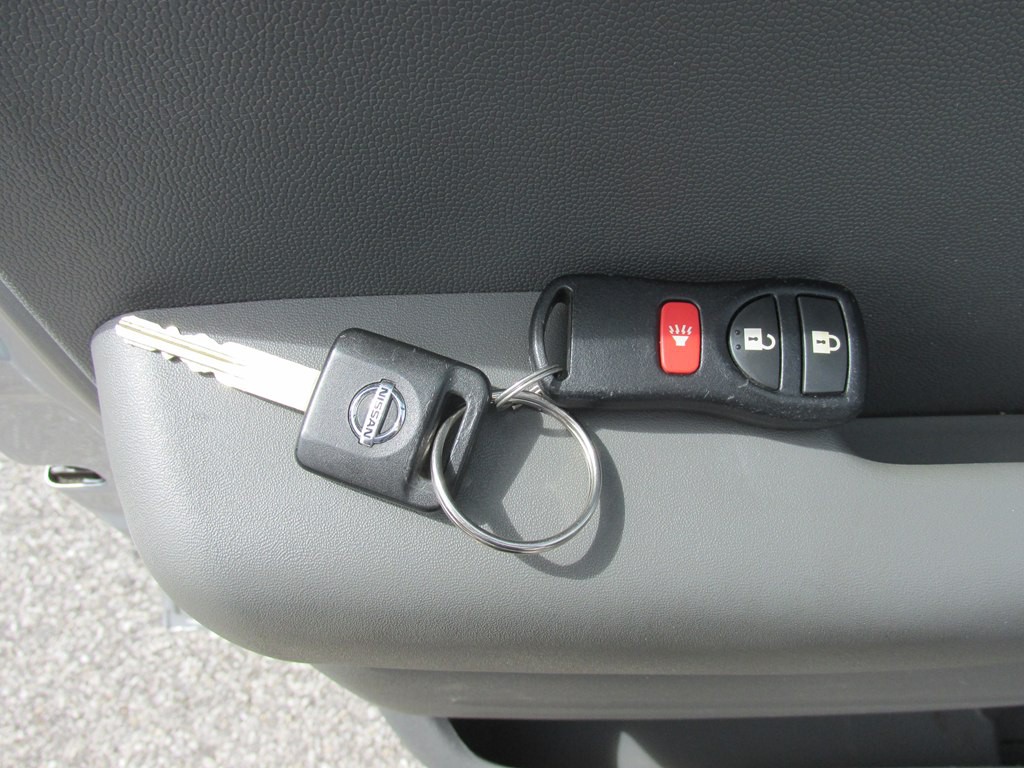 2019 Nissan Frontier Image 16