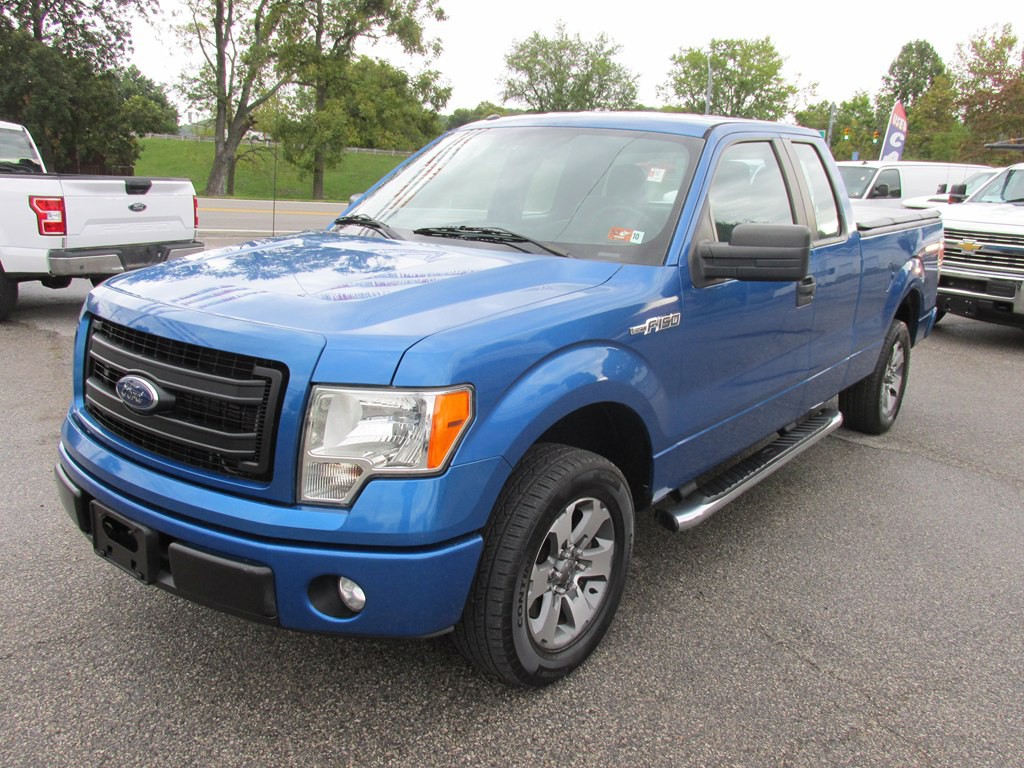 2013 Ford F-150 Image 1