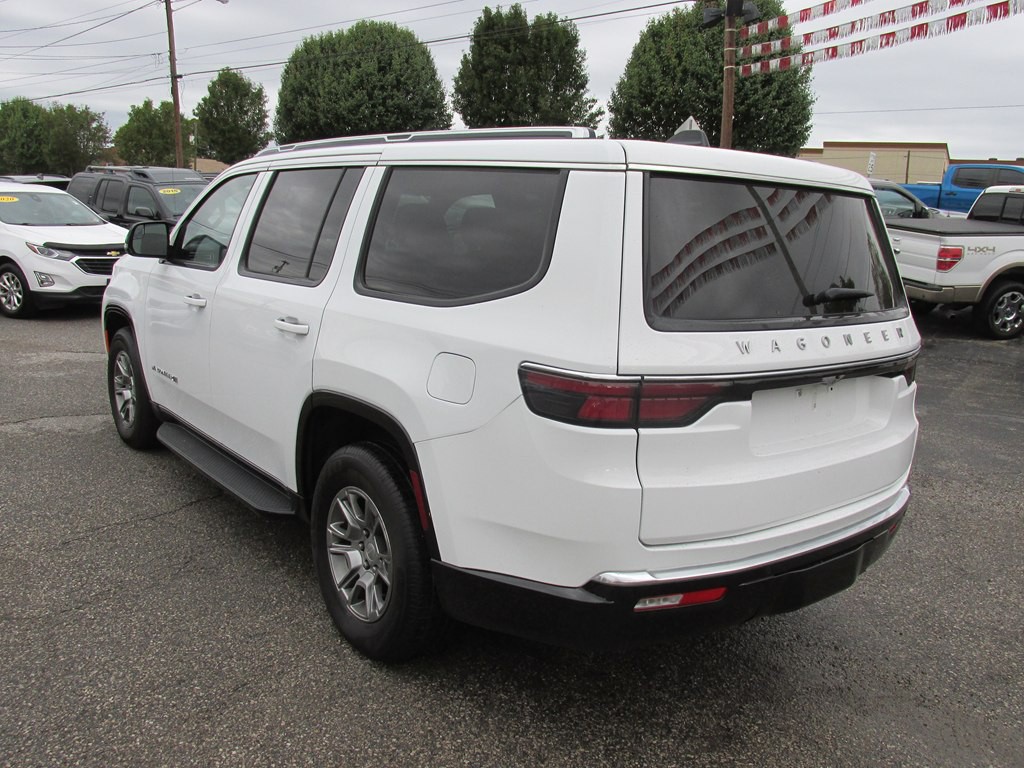 2024 Jeep Wagoneer Image 6