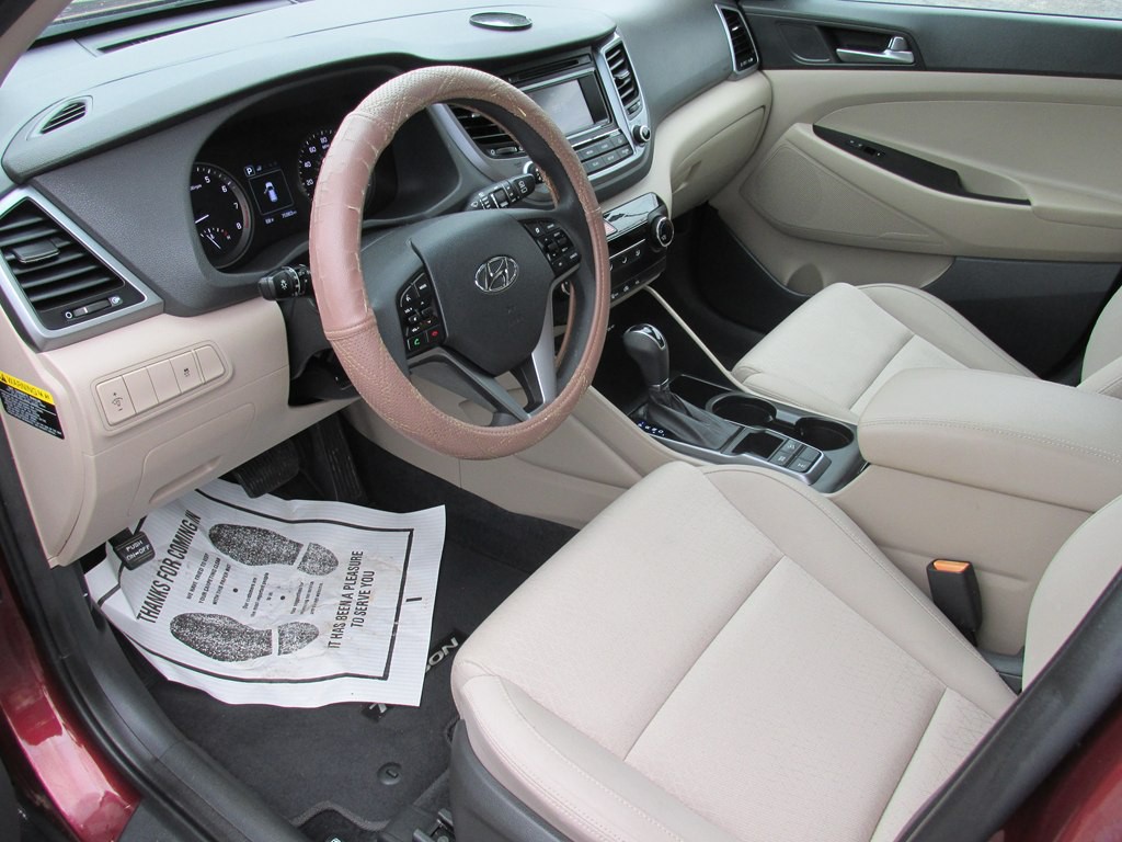 2016 Hyundai Tucson Image 8