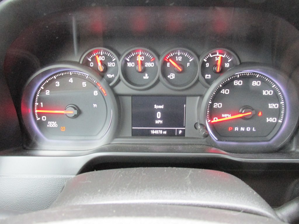 2020 Chevrolet Silverado 1500 Image 2