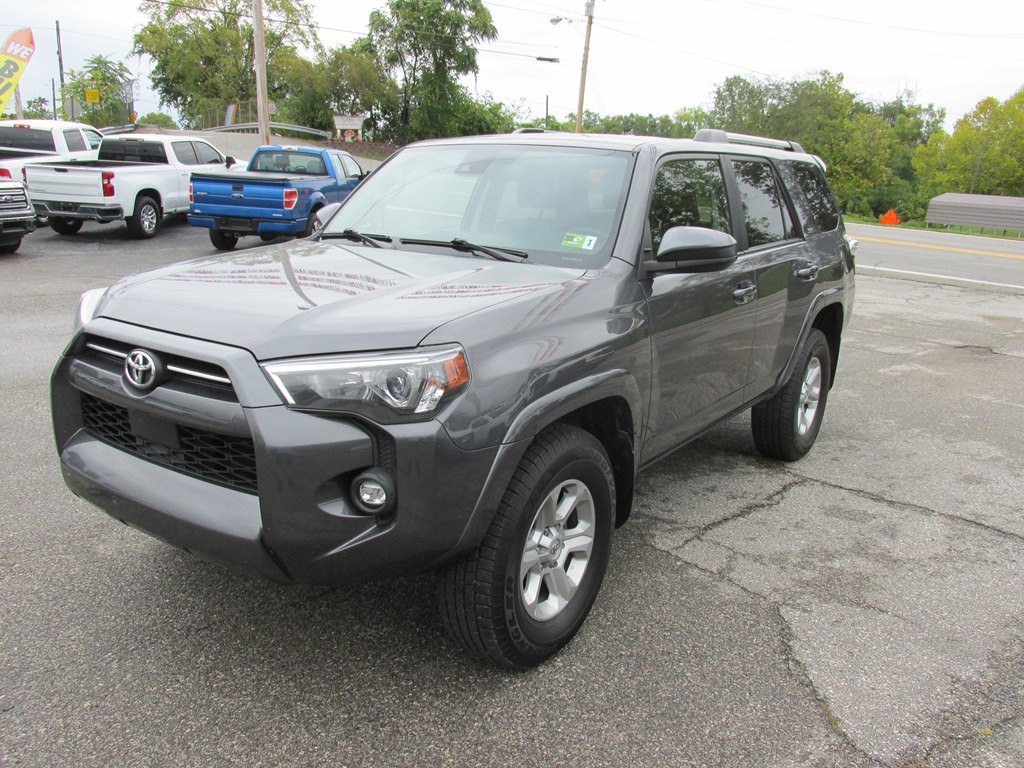 2023 Toyota 4Runner Image 1
