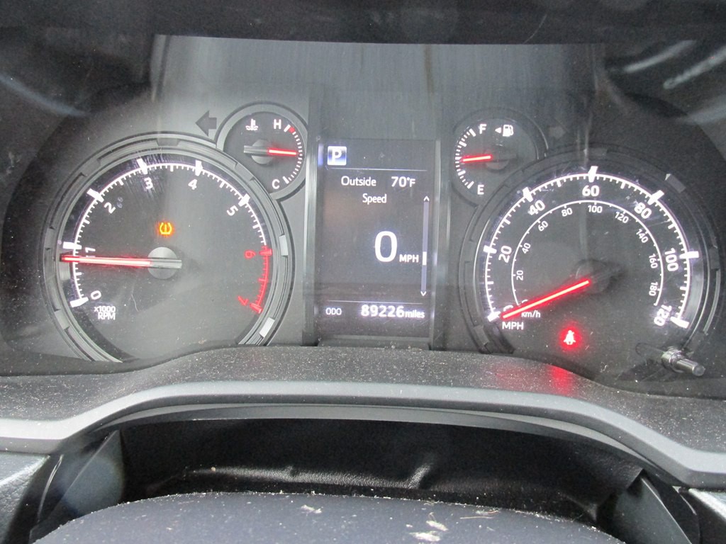 2023 Toyota 4Runner Image 2