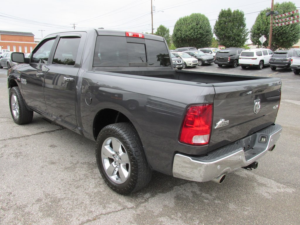 2017 RAM 1500 Image 6