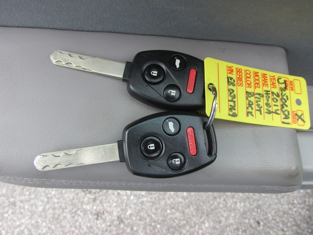 2014 Honda Pilot Image 17