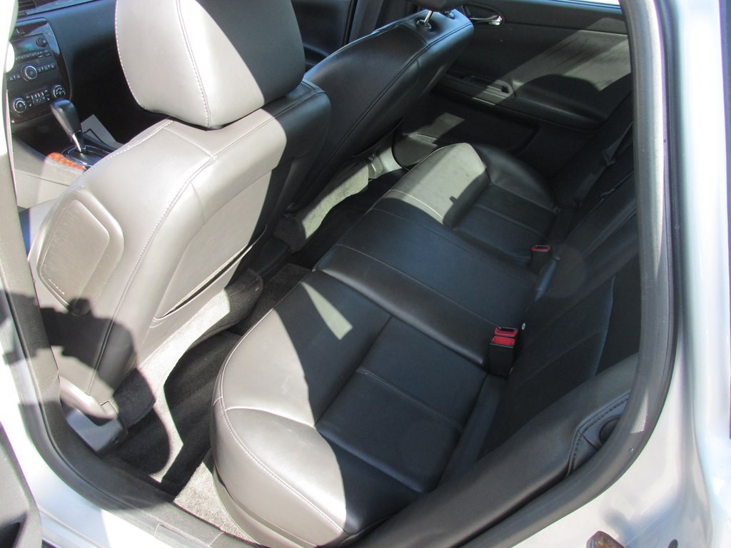2013 Chevrolet Impala Image 9