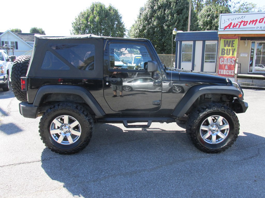 2013 Jeep Wrangler Image 4