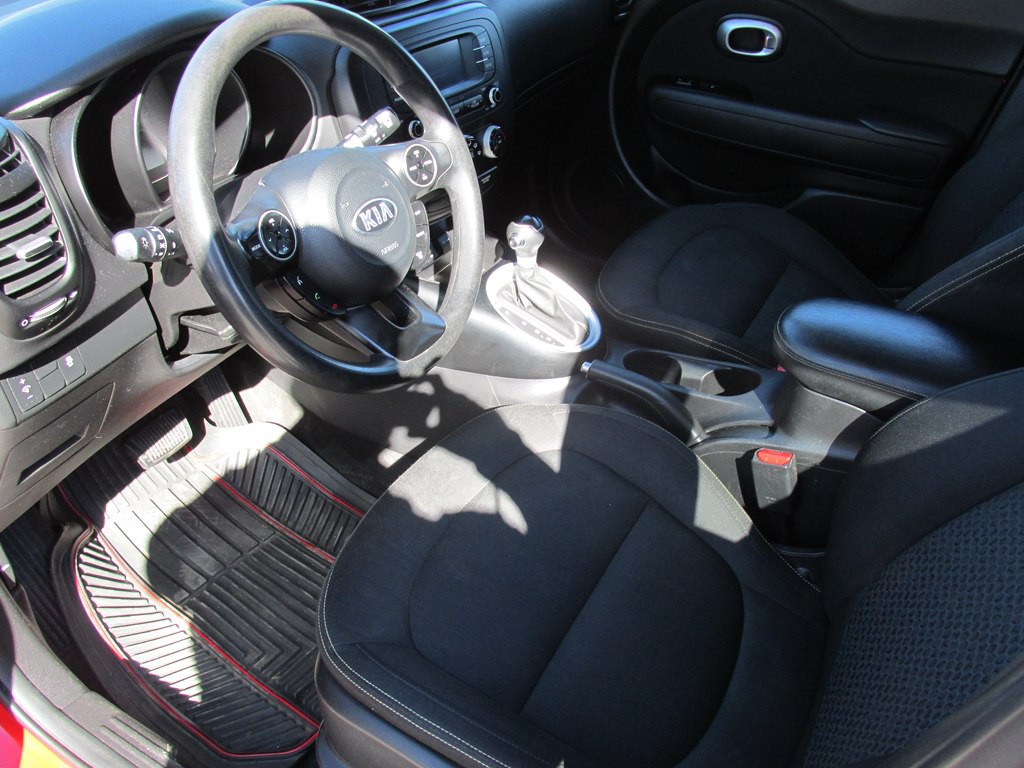 2016 Kia Soul Image 8