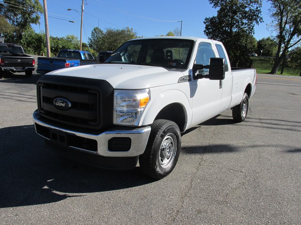 2016 Ford F-250 Image 1
