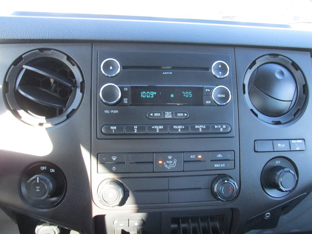 2016 Ford F-250 Image 10