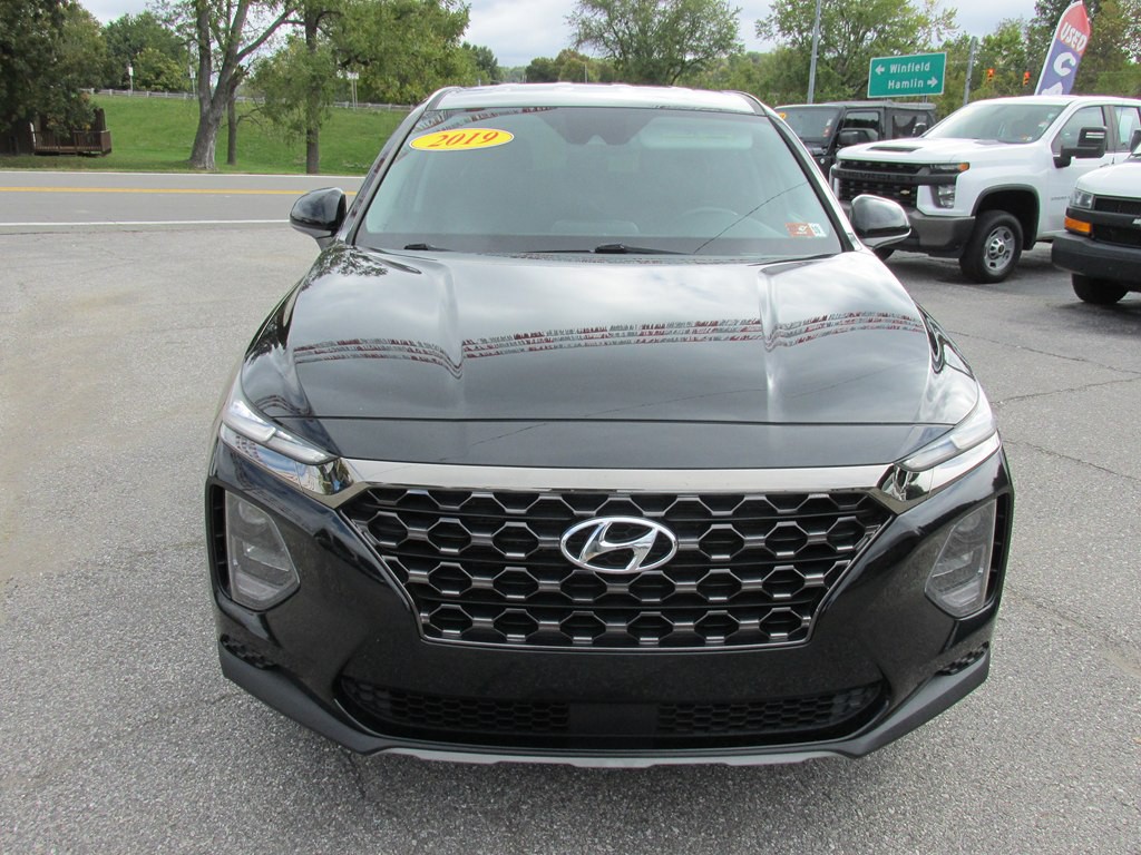 2019 Hyundai Santa Fe Image 3