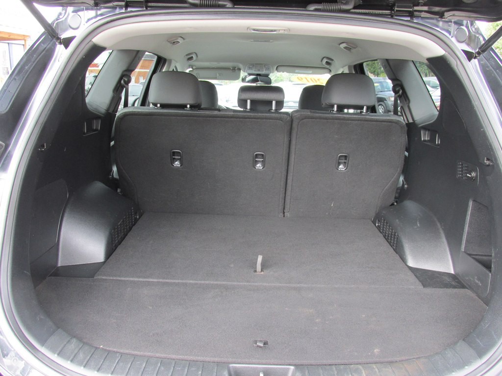 2019 Hyundai Santa Fe Image 8